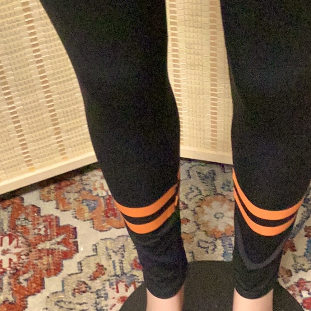 LARGE TEXAS TIGHTS. - Picture 7 of 10